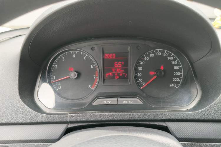 Used Volkswagen Jetta 2017 1.4L Manual Fashion Edition
