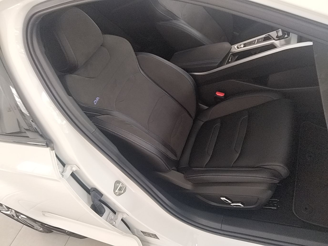 Geely Auto Preface 2024 2.0TD Qingyun Edition — снимка 19