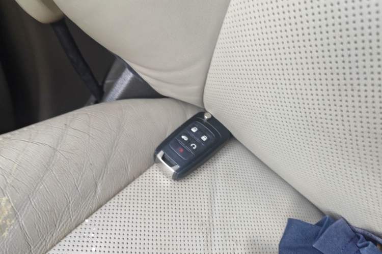 Used Buick GL8 2011 3.0L XT Luxury Business Flagship Edition