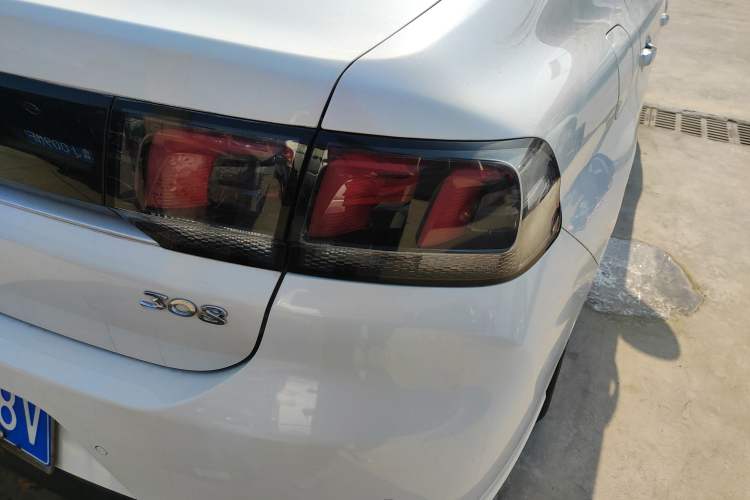 Used Peugeot 308 2016 1.6L Automatic Luxury Edition