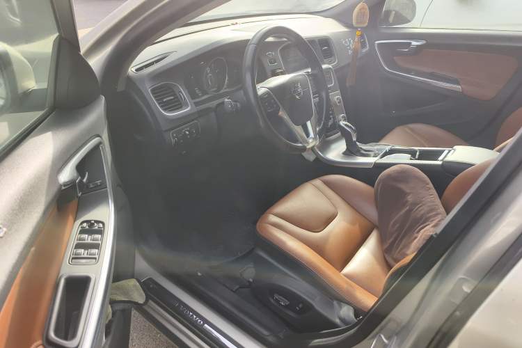 Used Volvo S60 2017 S60L T3 Smart Upgrade Edition