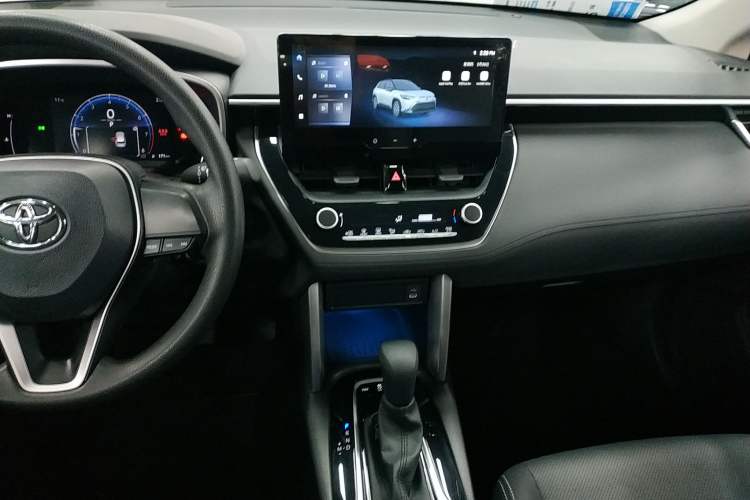 Used Toyota FRONTLANDER 2024 2.0L CVT Elite Plus Edition