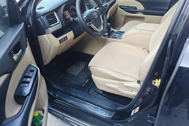 Used Toyota Highlander 2018 2.0T Four-Wheel Drive Elite Edition 7 Seats China V Standard