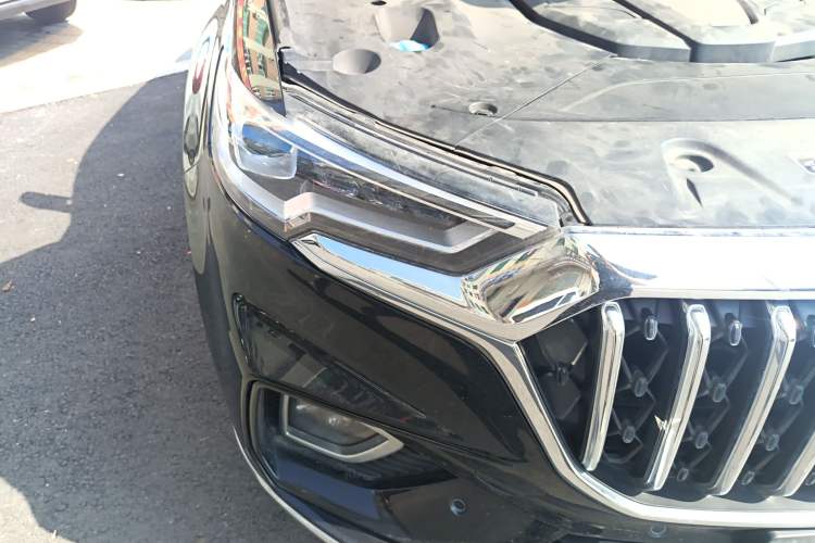 Used Hongqi HS5 2022 Facelifted Version 2.0T Smart Connect Flagship All-Wheel-Drive Edition
