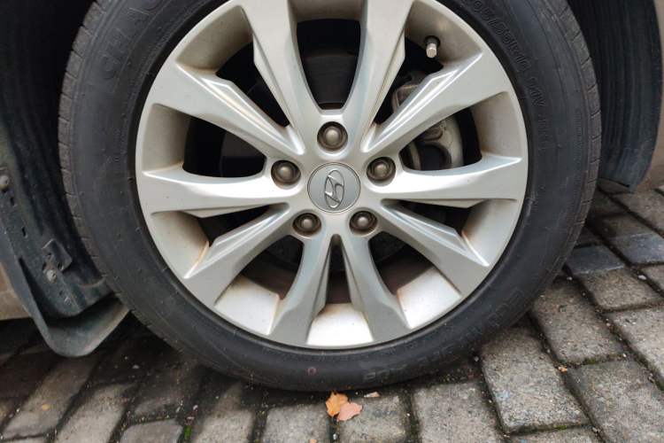 Used Hyundai Elantra (5th Generation / Langdong) 2016 1.6L Manual Luxury Model
