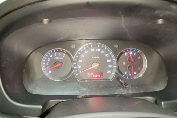 Used Changan Alsvin V3 2012 1.3L Manual Comfort Version China IV Standard