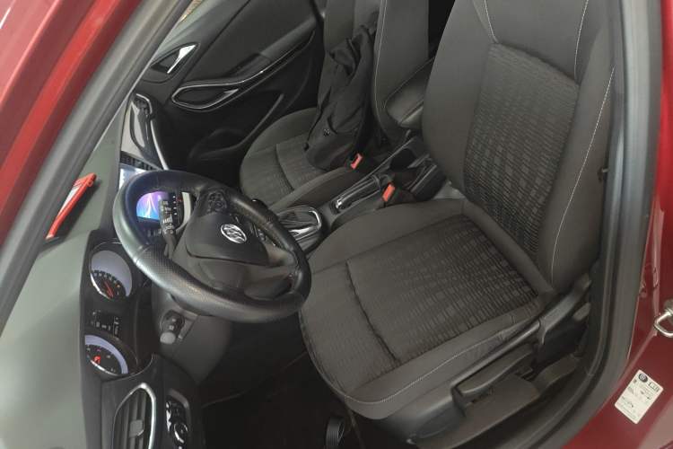 Used Buick Verano 2016 Hatchback 15S Automatic Ambition Model Left Front Seat