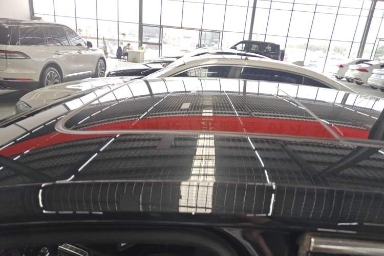 Used Volkswagen Magotan 2017 330TSI DSG Luxury Model Roof