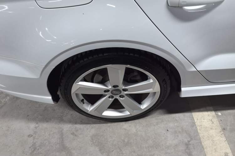 Used Audi A3 2020 Limousine 35 TFSI Fashion Edition China VI Emission Standard