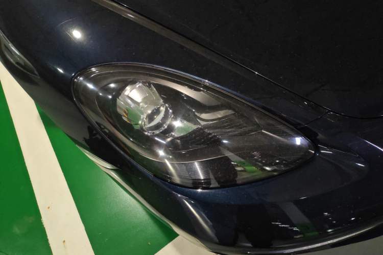 Used Porsche 718 2016 Cayman 2.0T
