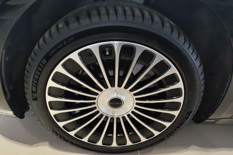 Used Hima Stelato S9 2025 Extended-Range Ultra