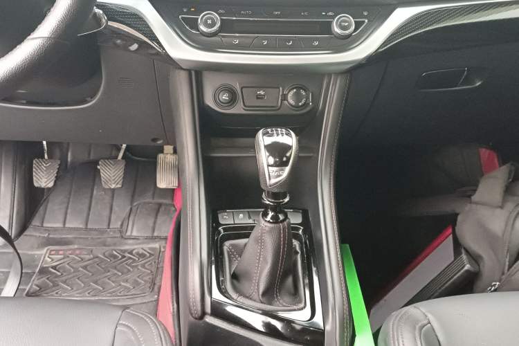 Used JAC Refine S3 2017 1.6L Manual Luxury Smart Model