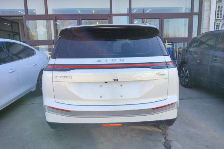 Used AION Y 2023 Younger Star Edition