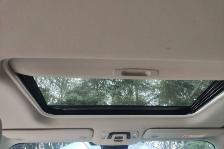 Used Toyota SIENNA 2024 2.5L Hybrid Comfort Edition
