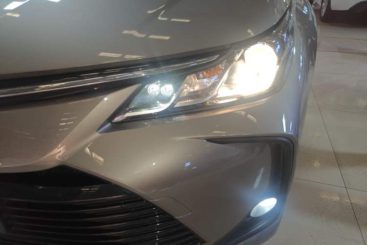 Used Toyota Corolla 2021 1.2T S-CVT Luxury Edition Left Front Headlight