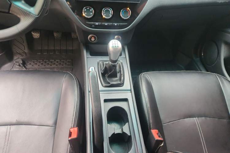 Used Haima M6 2017 1.6L Manual Comfort Model