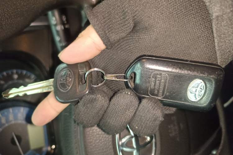 Used Toyota YARiS L Zhi Xuan 2015 1.5E Automatic Charm Edition