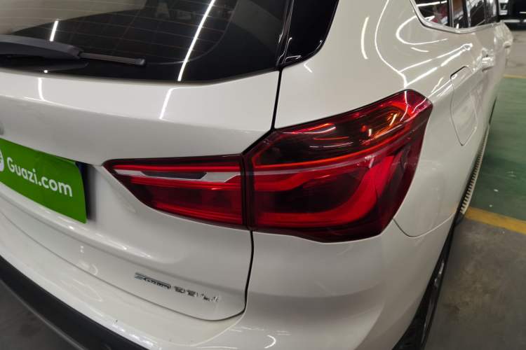 Used BMW X1 2019 sDrive20Li Leading Model
