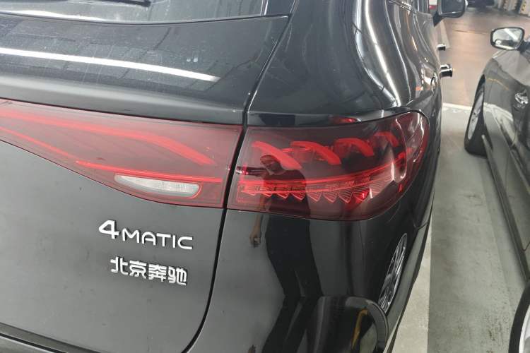 Used Mercedes-Benz EQE SUV 2023 500 4MATIC Special Edition Right Rear Taillight