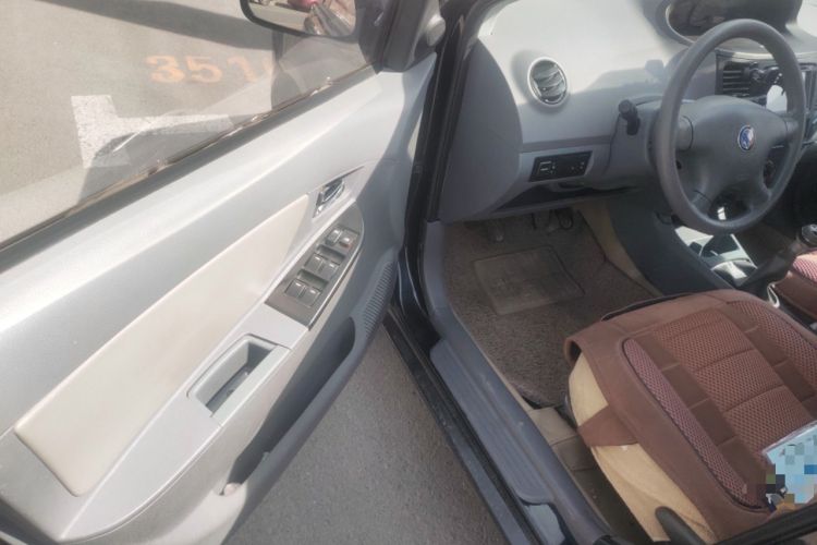 Used Geely Auto Diamond 2013 1.5L Manual Entry-Level Model Driver Seat