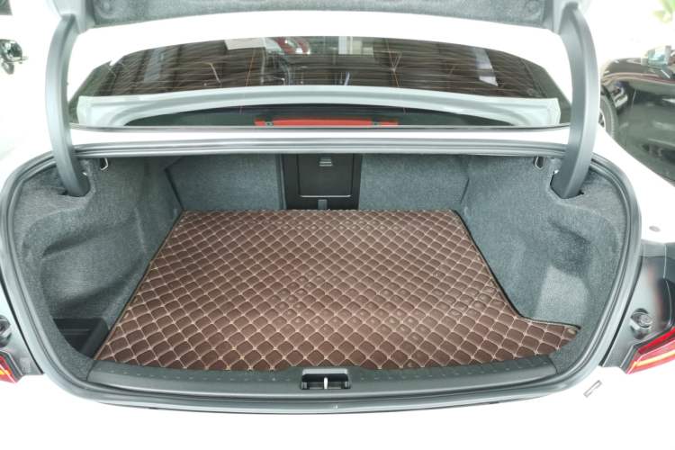 Used Volvo S60 2021 T4 Zhiyuan Luxury Edition Trunk