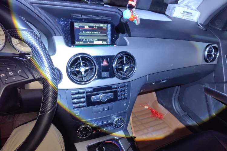 Used Mercedes-Benz GLK-Class 2013 Facelift GLK 300 4MATIC Fashion Edition
