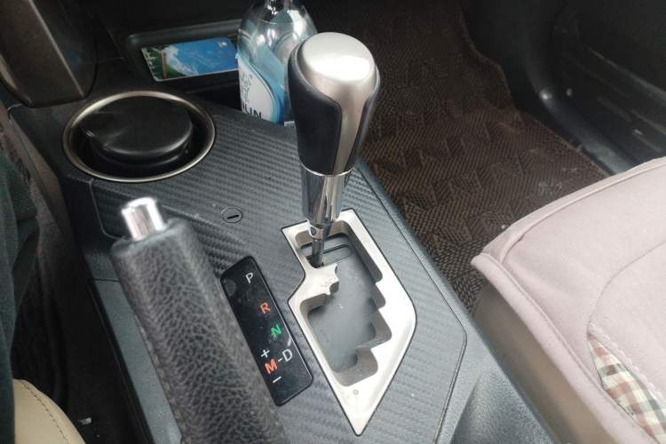 Used Toyota RAV4 2013 2.0L CVT Four-Wheel Drive New Edition
