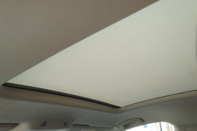 Used Volkswagen Viloran 2022 380TSI Luxury Edition
