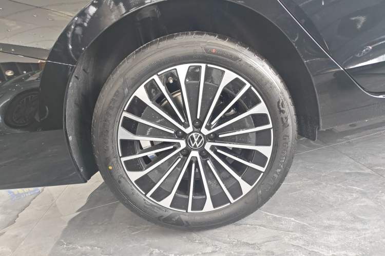 Used Volkswagen Magotan 2026 380TSI DSG Prestige Package—Daimai Package
