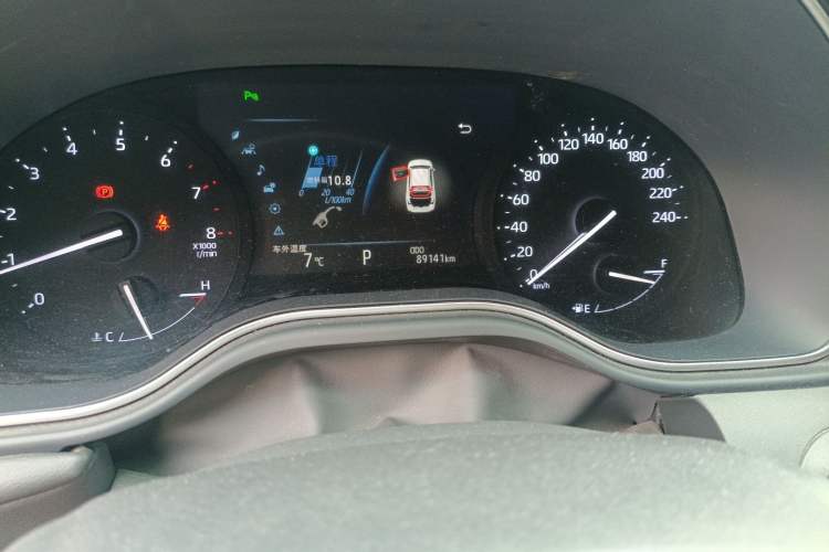 Used Toyota Avalon 2019 2.0L Ambition Edition China VI