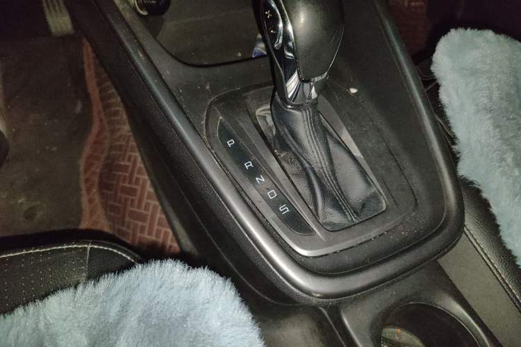 Used Ford Escort 2015 1.5L Automatic Fashion Model