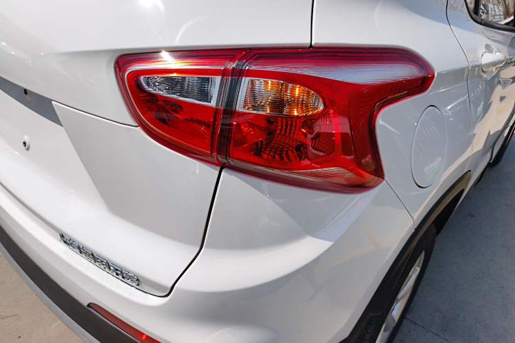 Used Baojun 510 2017 1.5L manual Comfort trim
