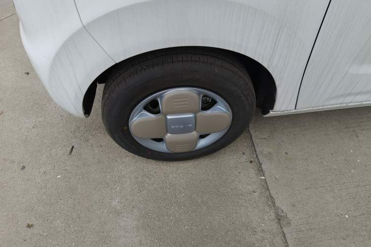 Used Geely Galaxy Panda 2024 Panda Mini 200km Endurance Bear
