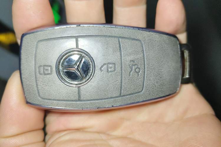 Used Mercedes-Benz E-Class 2021 E 300 L Luxury Model
