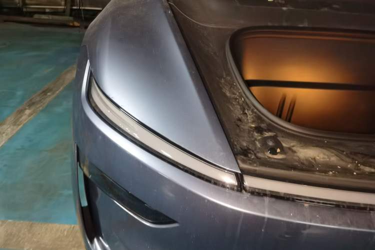 Used Tesla Model Y 2025 Rear-Wheel-Drive Version
