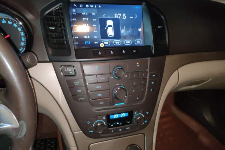 Used Buick Regal 2012 2.0L Luxury Edition
