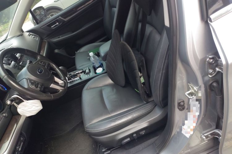 Used Subaru Outback 2015 2.5i Luxury Navigation Edition Left Front Seat