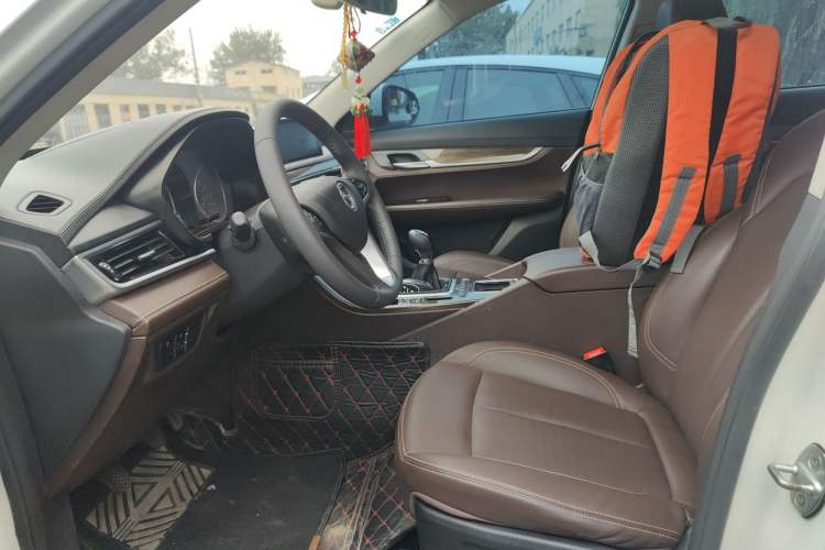 Used Hanteng X5 2020 1.5T Manual Smart Edition 5 Seats