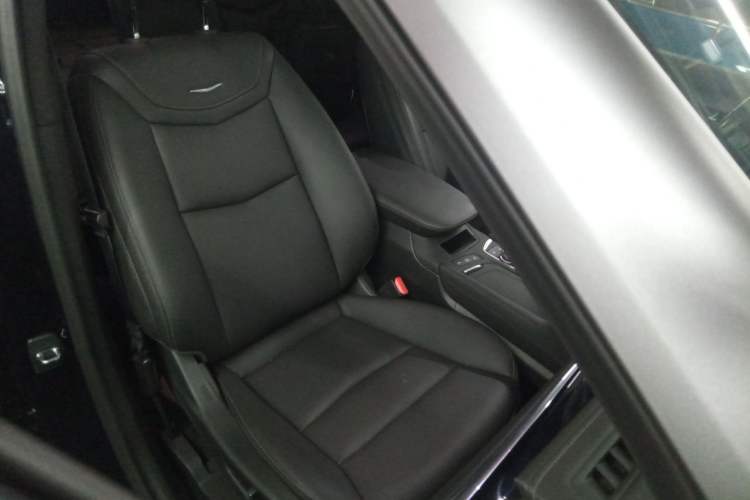 Used Cadillac XT6 2020 28T Seven-Seater Fashion Edition