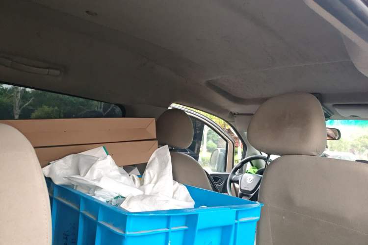 Used FORTHING Lingzhi 2017 Facelifted M3L 1.6L 7-Seater Standard Version
