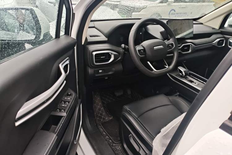 Used Radar King Kong 2025 460 km All-Wheel Drive Long-Box Version – Mighty King Kong