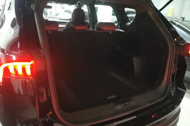 Used JETOUR X70 PRO 2023 1.6T Manual Enjoyment Model 5 Seats
