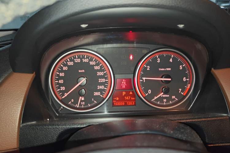 Used BMW X1 2012 xDrive20i Instrument Cluster