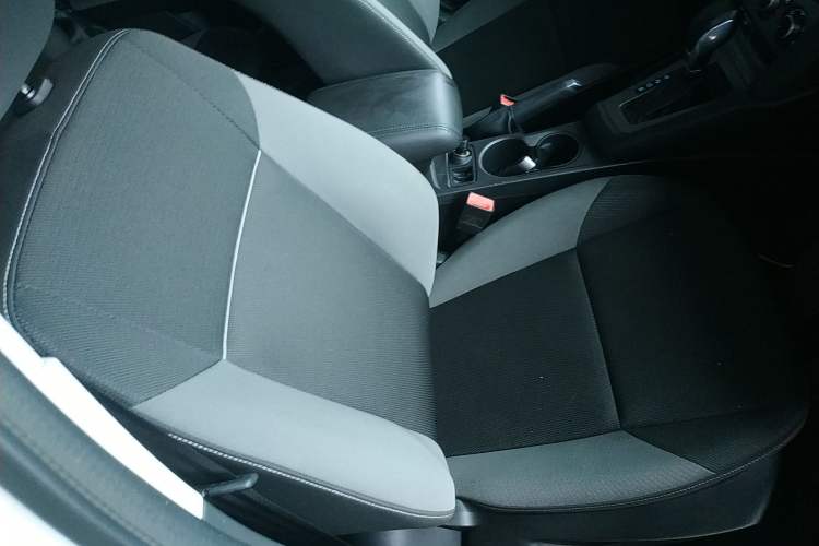 Used Ford Focus 2012 Hatchback 1.6L Automatic Comfort Model
