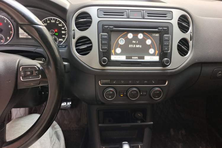 Used Volkswagen Tiguan 2013 2.0 TSI Automatic All-Wheel Drive Luxury Edition