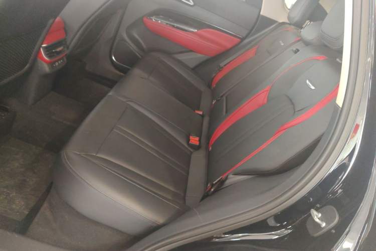 Used Hongqi HS3 2023 1.5T Two-Wheel Drive Shanwei Edition