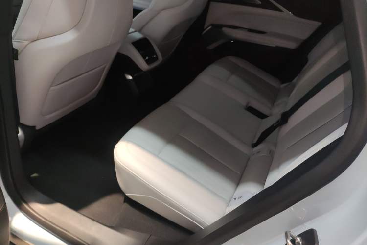 Used Cadillac LYRIQ 2022 Rear-Drive Long-Range Luxury Edition