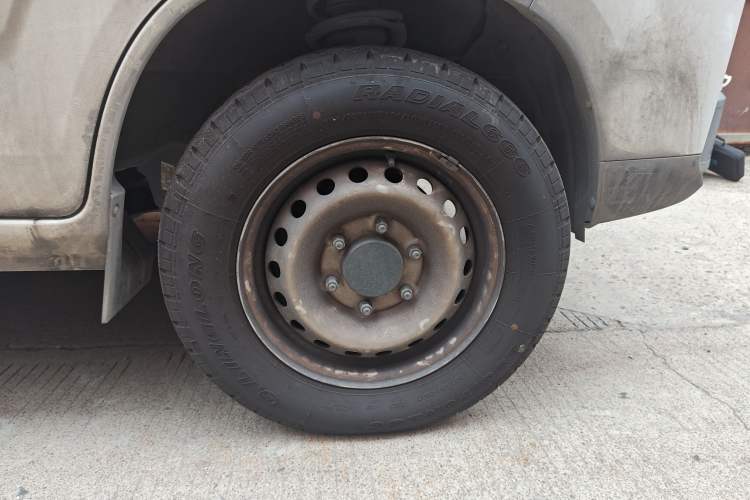 Used Karry Jiangtun E7 2024 Mingchuang 6-Seater Version
