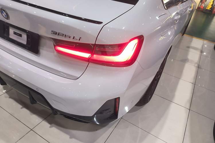 Used BMW 3 Series 2023 325Li M Sport Night Edition Package