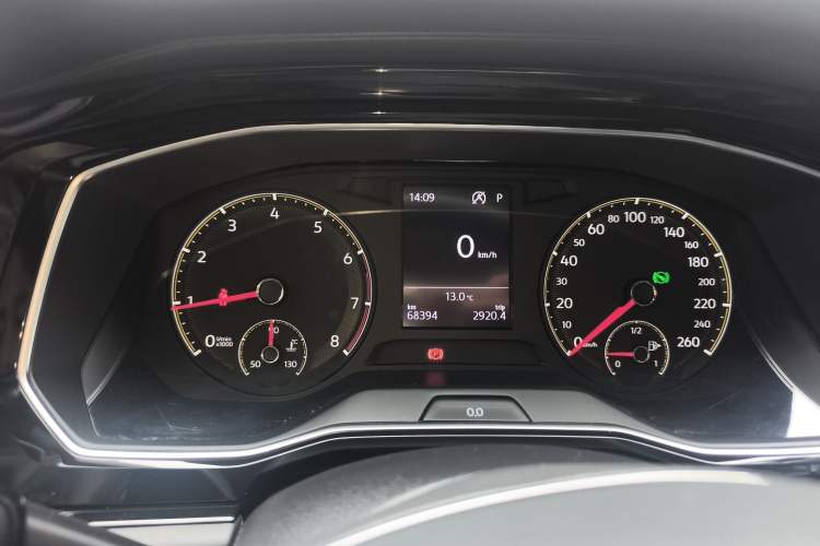 Used Volkswagen Sagitar 2020 280TSI DSG Comfort Version China VI Standard Instrument Cluster